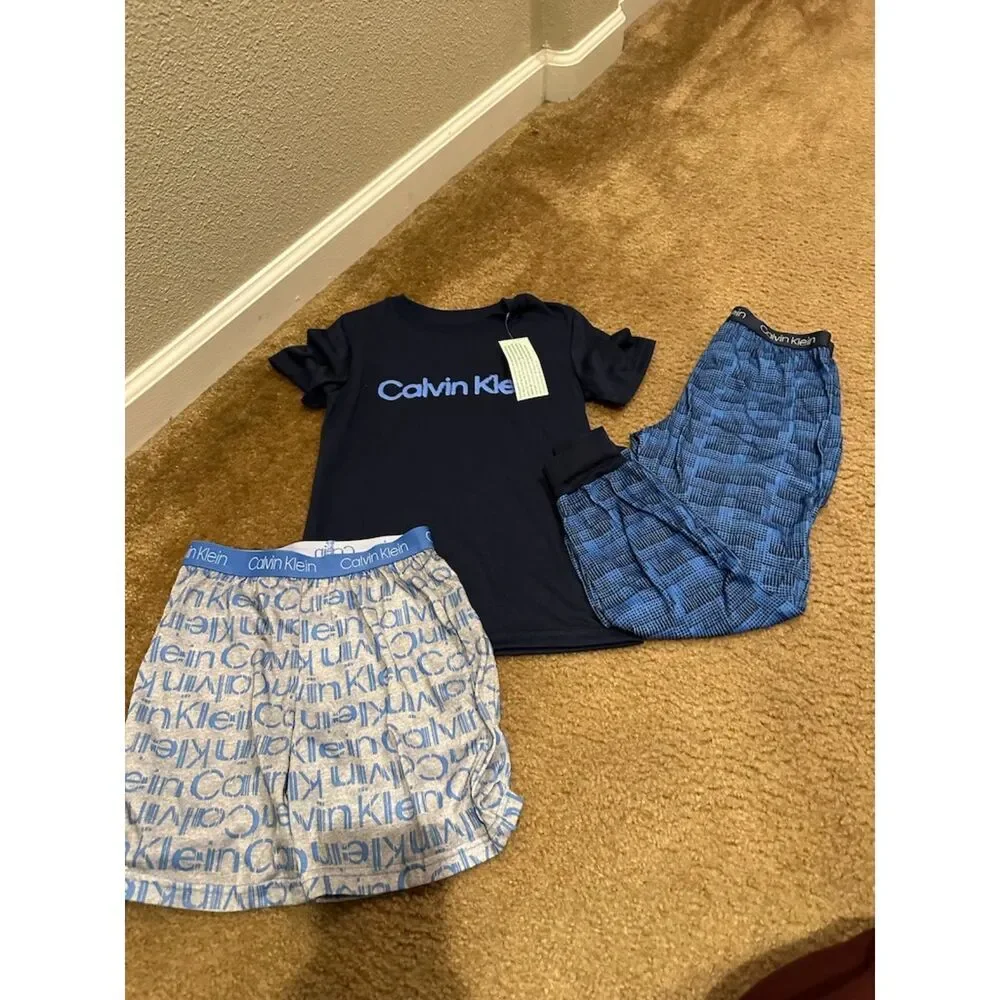 NEW Calvin Klein Boys 3 Piece Pajama Set (Top, Pants, Shorts) Size XS 5//6